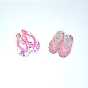 Two Pairs of Old Navy Baby/Toddler Water Shoes Size 6